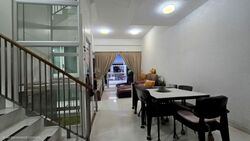 West Coast Drive (D5), Terrace #568250411